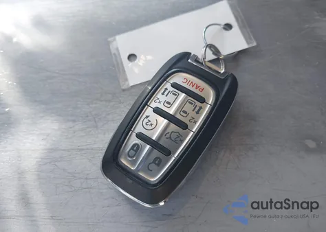 2018 Chrysler Pacifica Hybrid Limited from USA, damaged, VIN 2C4RC1N76JR229963